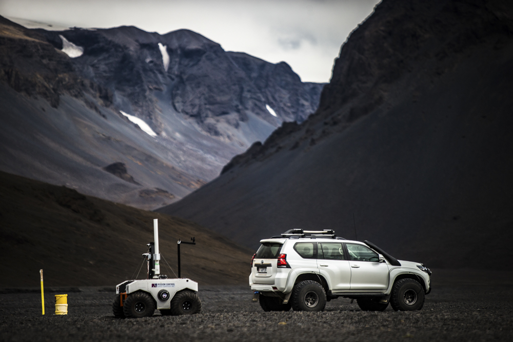 Arctic Trucks Mars Rover 11