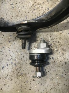 GX470 Overland Build 32 ball joint